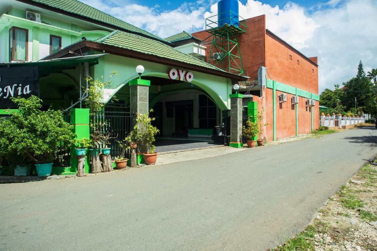Super Oyo 1682 Greenia Hotel Kupang  Exterior foto