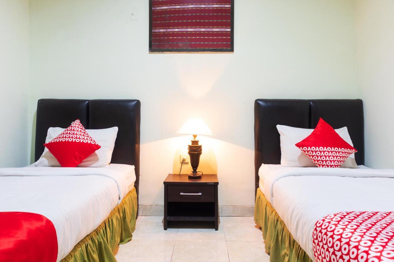 Super Oyo 1682 Greenia Hotel Kupang  Exterior foto